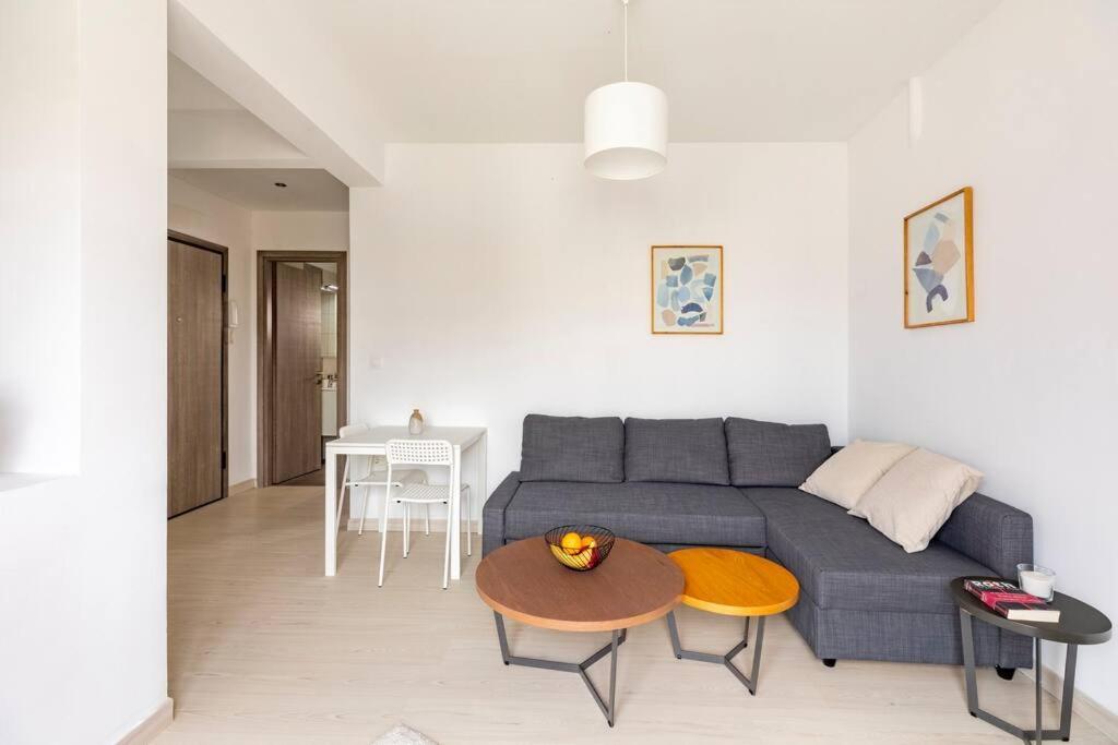 2 Bedroom Luxury Apartment เทสซาโลนิกิ ภายนอก รูปภาพ